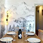 6 Personnes, Balcon, Piscine, Aux Pieds Apartment Val Thorens