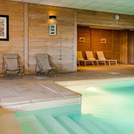 6 Personnes, Balcon, Piscine, Aux Pieds * 발토랑스