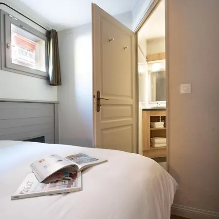 Lägenhet 6 8 Personnes, Balcon Vue Montagne, Aux Pieds