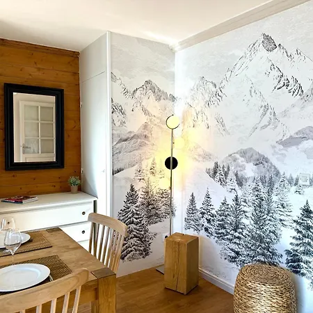 6 8 Personnes, Balcon Vue Montagne, Aux Pieds * Val Thorens