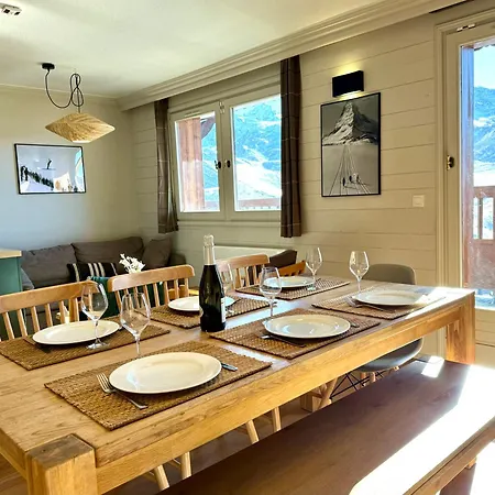 Lägenhet 6 8 Personnes, Balcon Vue Montagne, Aux Pieds