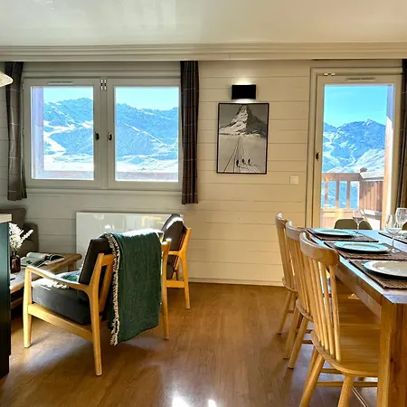 6 8 Personnes, Balcon Vue Montagne, Aux Pieds *