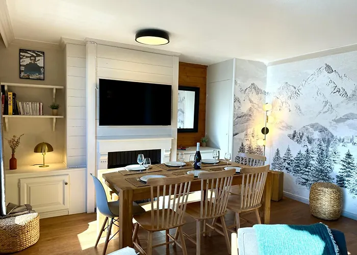 6 Personnes, Balcon, Piscine, Aux Pieds Appartement Val Thorens