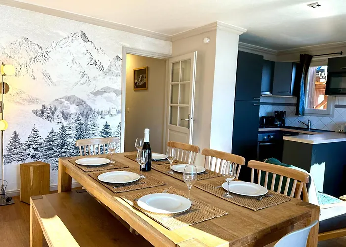 6 Personnes, Balcon, Piscine, Aux Pieds Apartman