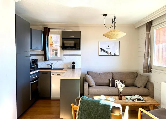 Apartman 6 Personnes, Balcon, Piscine, Aux Pieds *